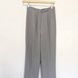 111 Women's Vintage grey pants